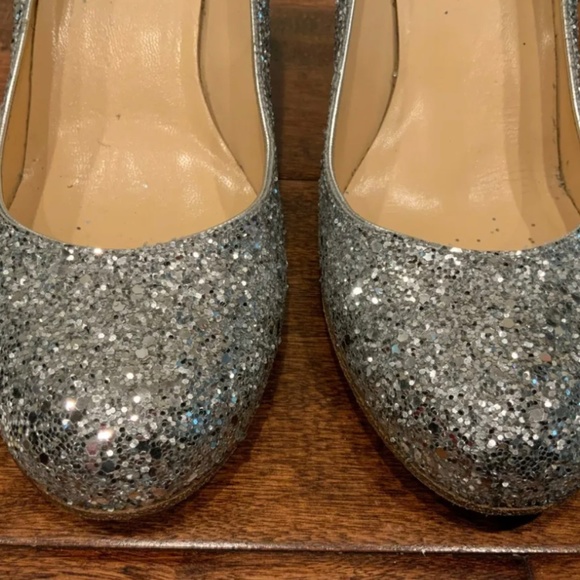 Kate Spade Silver Glitter Round Toe High Heels, Size 7.5 (US) - Picture 5 of 5